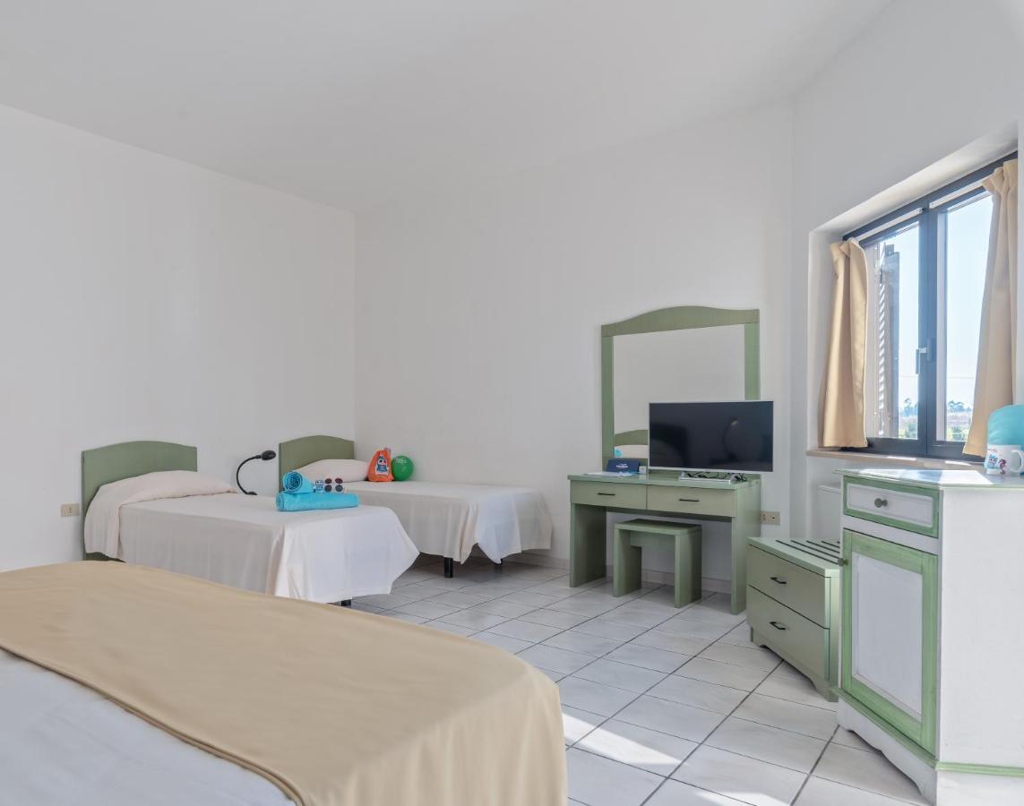 Nicolaus Club Bagamoyo Resort Cassano allo Ionio Camera foto